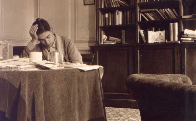 IB in his room at Corpus Christi College in 1932